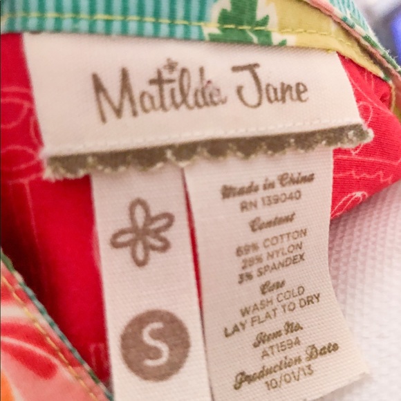 MJ 3/4 length sleeve button up, cinch tunic top - Picture 4 of 4